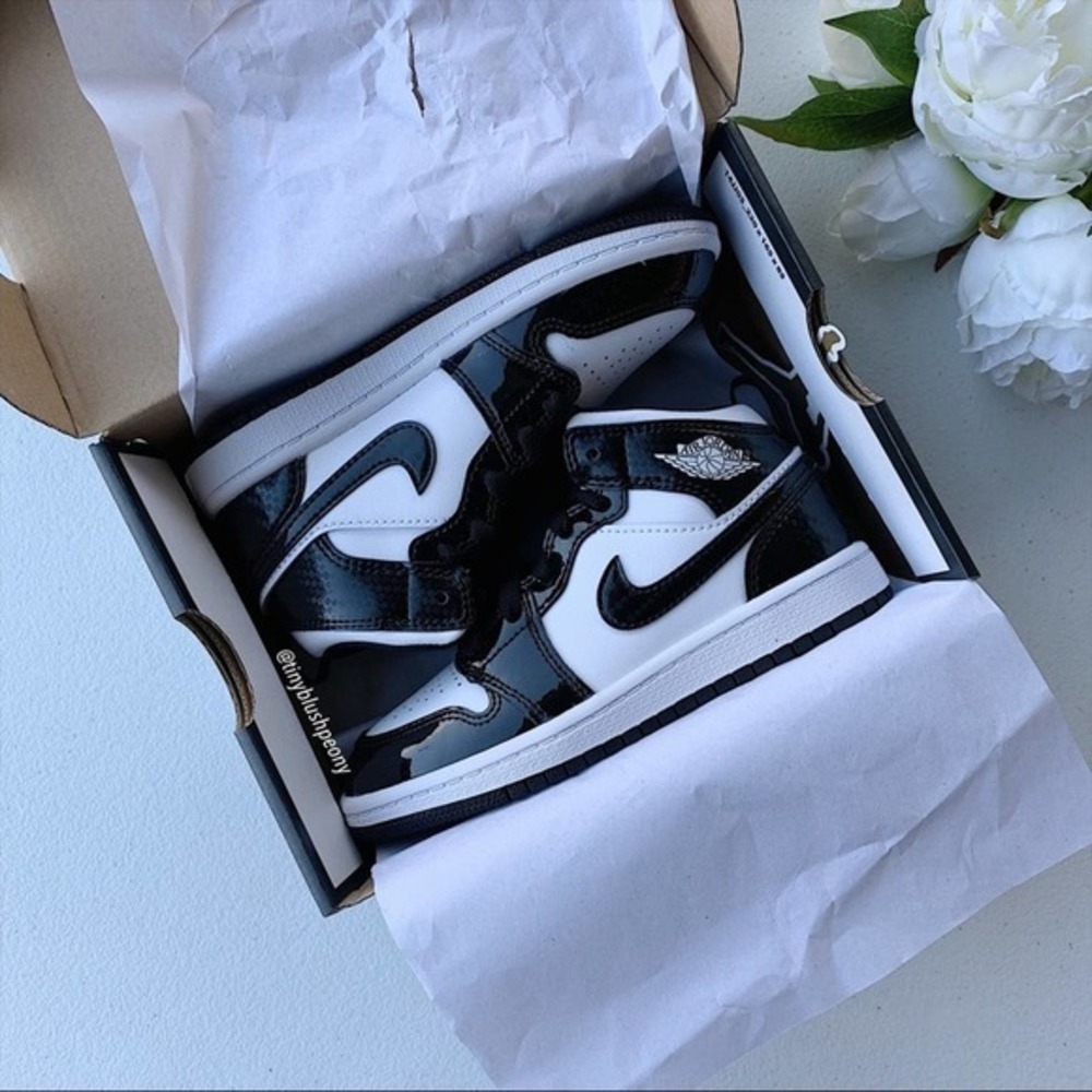 Nike Air Jordan 1 Mid (PS)  NWT